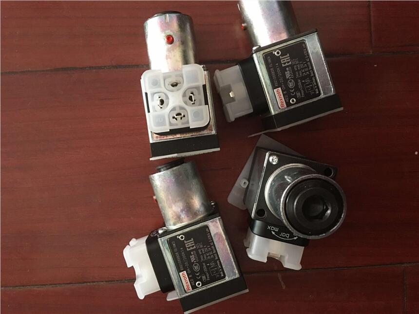 雙聯齒輪泵3349111151掘進機配件